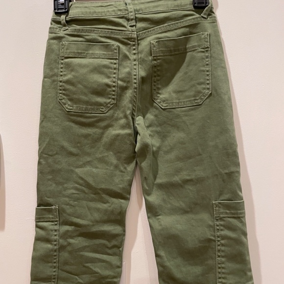 Art Class Girls’ Green High Rise Slim Cargo Pants - Picture 2 of 6